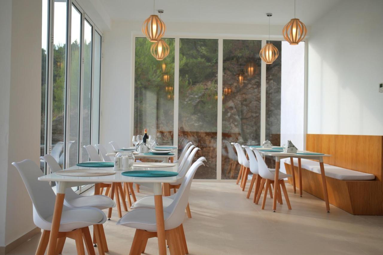 Serenity In Hotel Lezhe Bagian luar foto