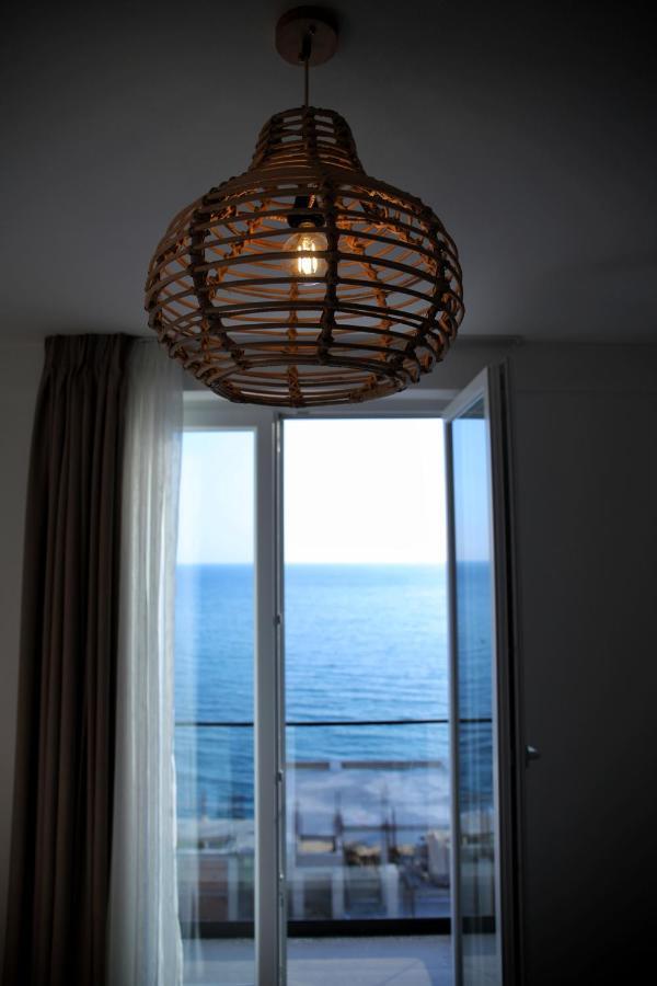 Serenity In Hotel Lezhe Bagian luar foto