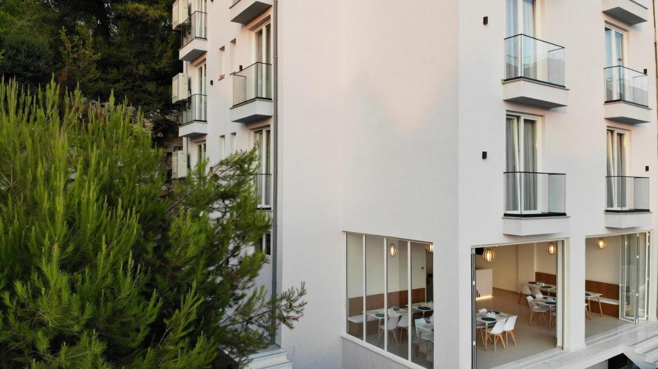 Serenity In Hotel Lezhe Bagian luar foto