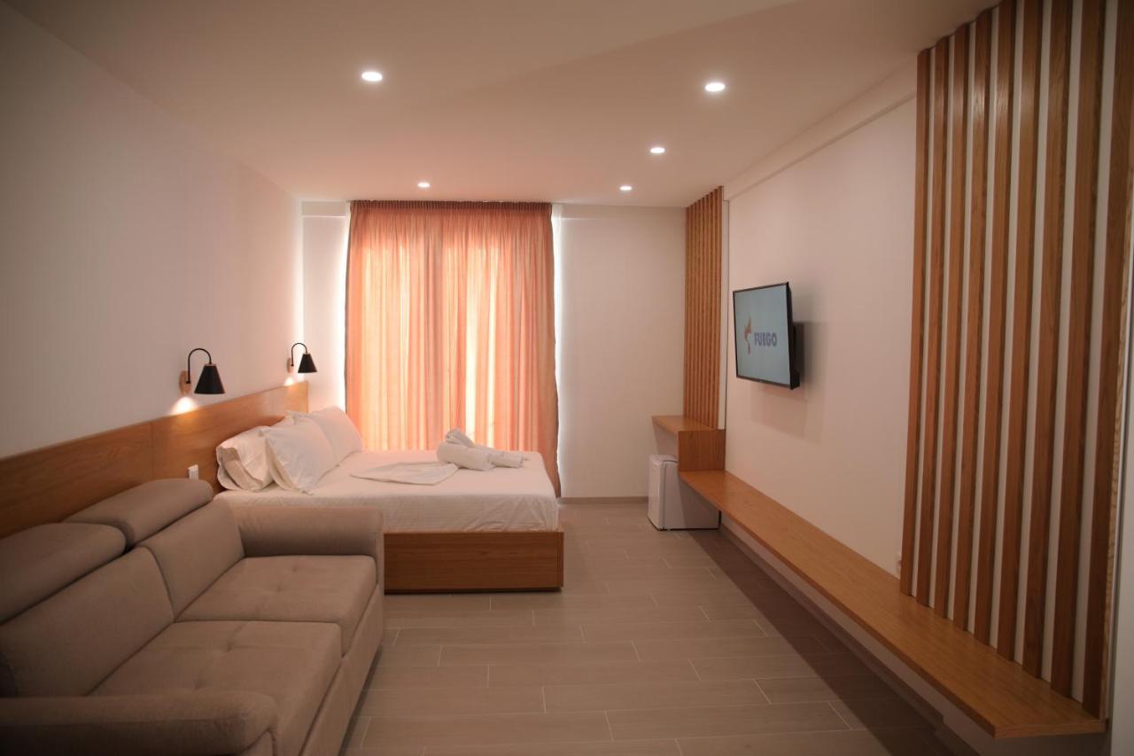 Serenity In Hotel Lezhe Bagian luar foto